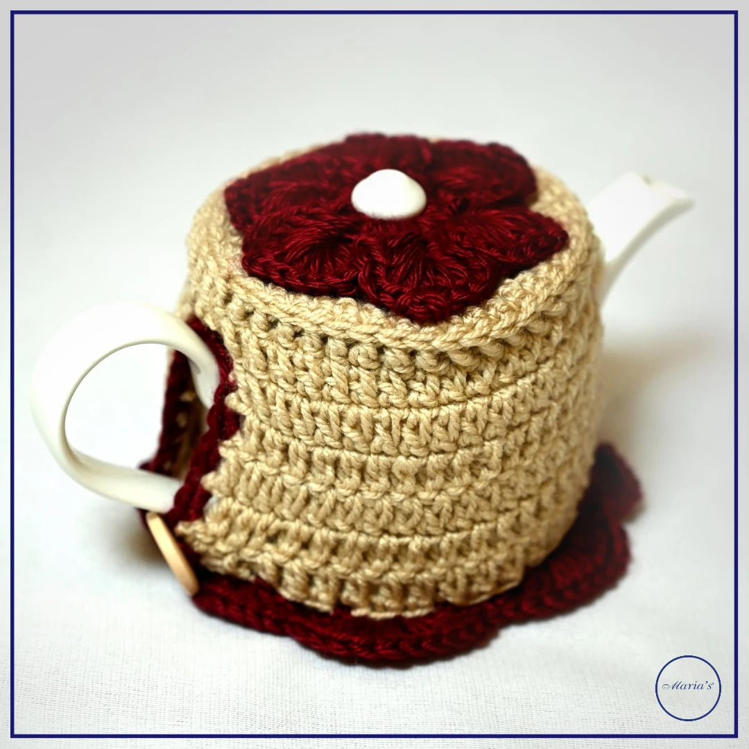 Tea Cozy with Handmade in Crochet for 2 Cup Teapot.