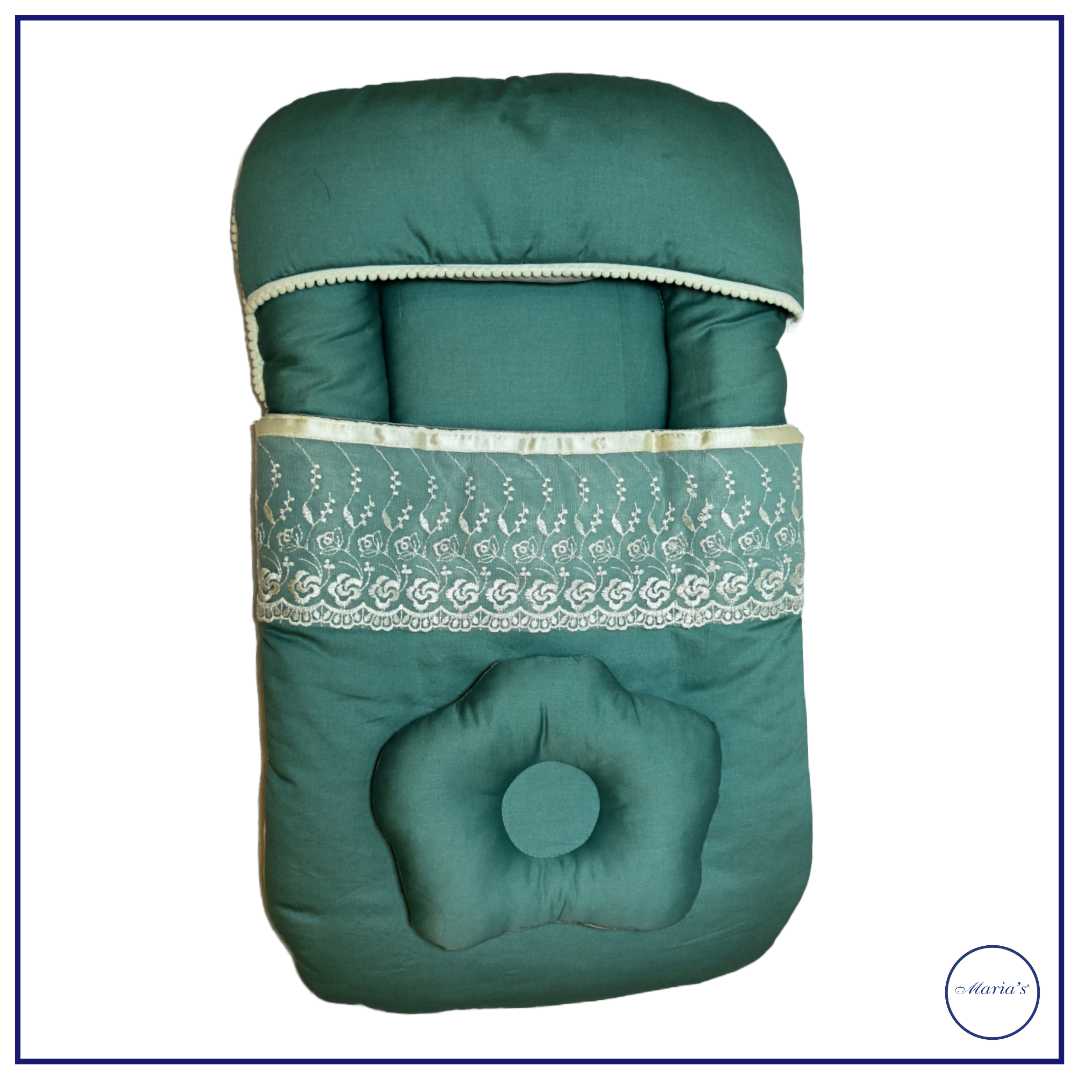 Carry Nest In Plain Cotton Satin with Net Lace & Pillow