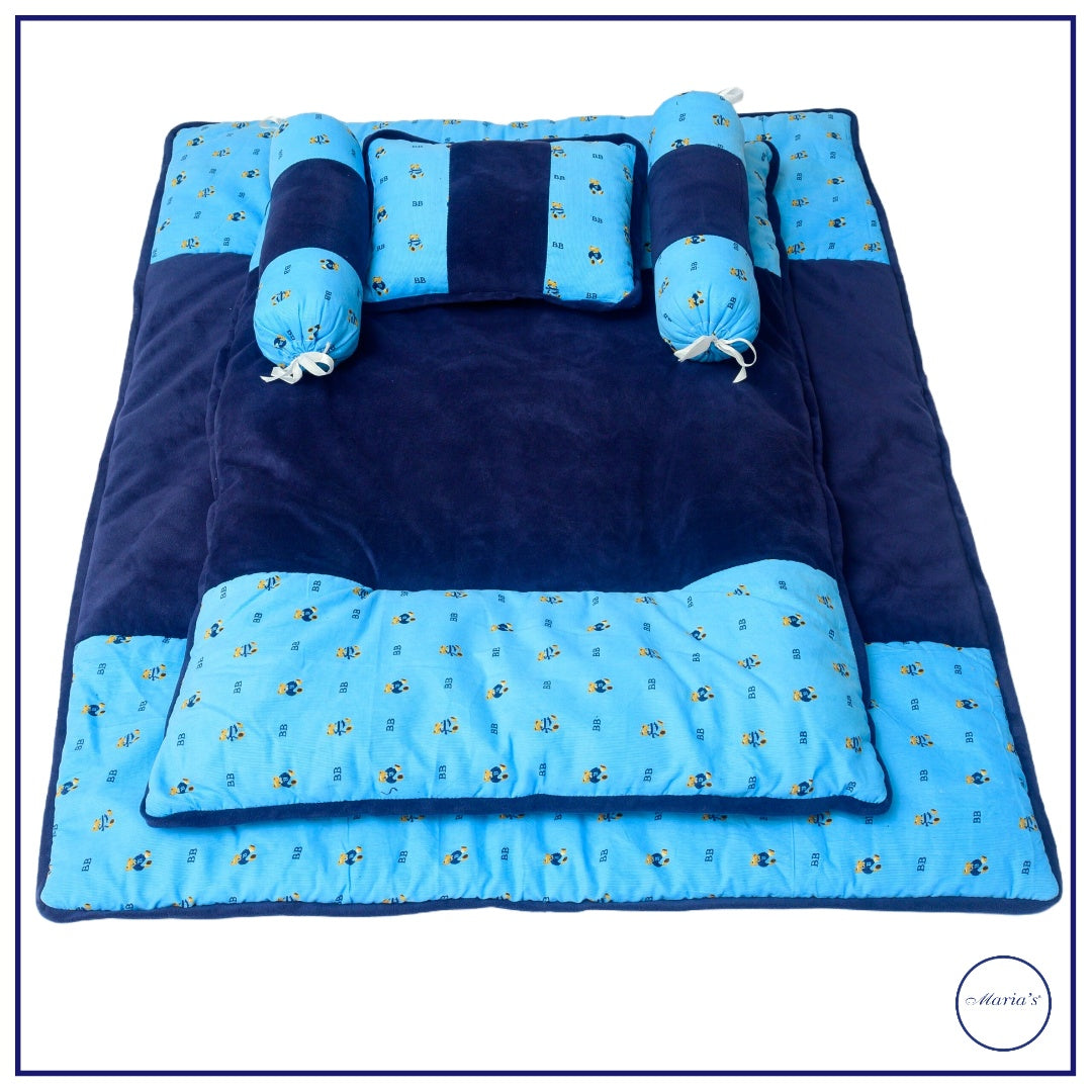 Five Pieces Baby Bed Set In Corduroy