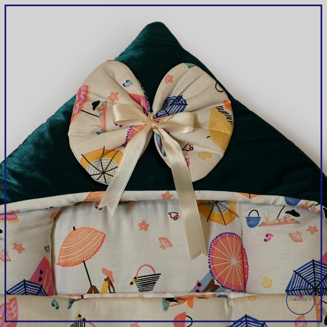 Velvet Hooded Carry Nest with Printed Cotton Satin With Star Bow and  Pillow