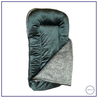 Velvet Carry Nest with Printed Cotton Stain With  Bow & Pillow