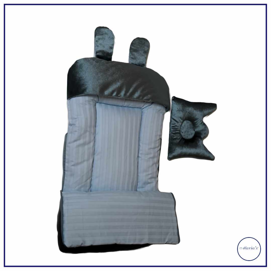 Velvet Carry nest With Fish Embroidery & Pillow