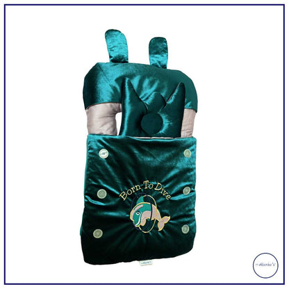 Velvet Carry nest With Fish Embroidery & Pillow