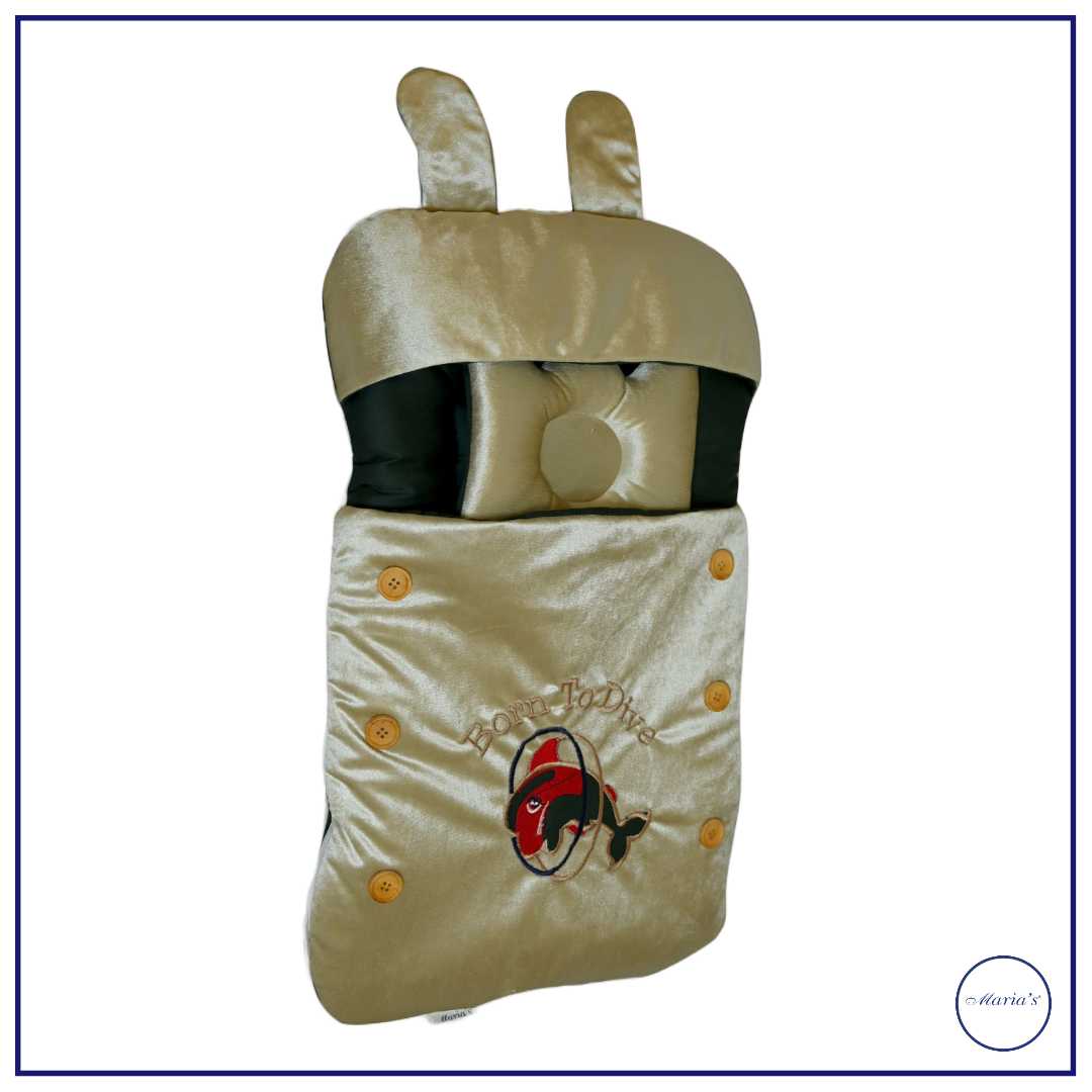 Velvet Carry nest With Fish Embroidery & Pillow