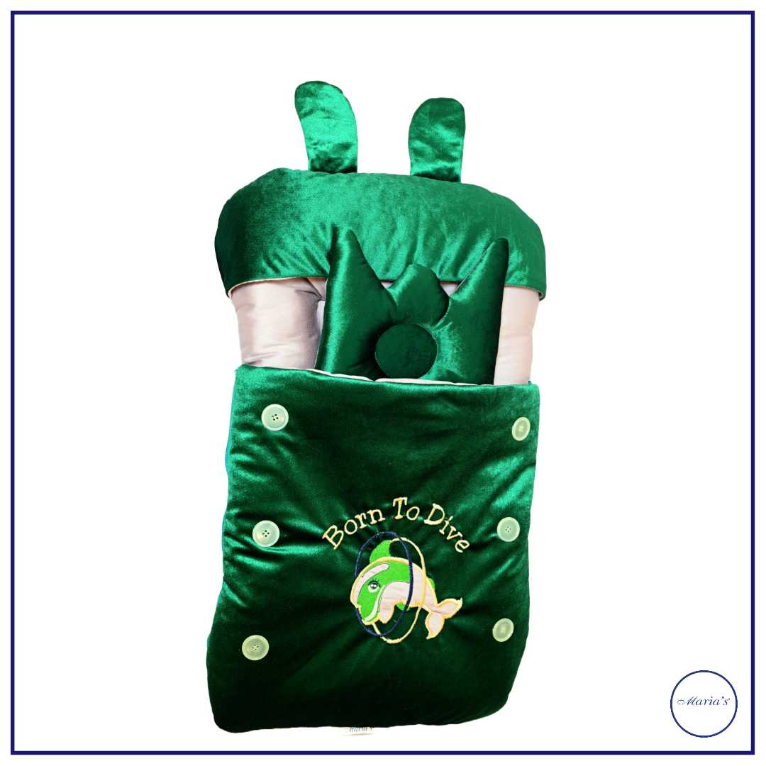 Velvet Carry nest With Fish Embroidery & Pillow