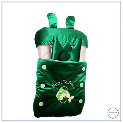 Velvet Carry nest With Fish Embroidery & Pillow