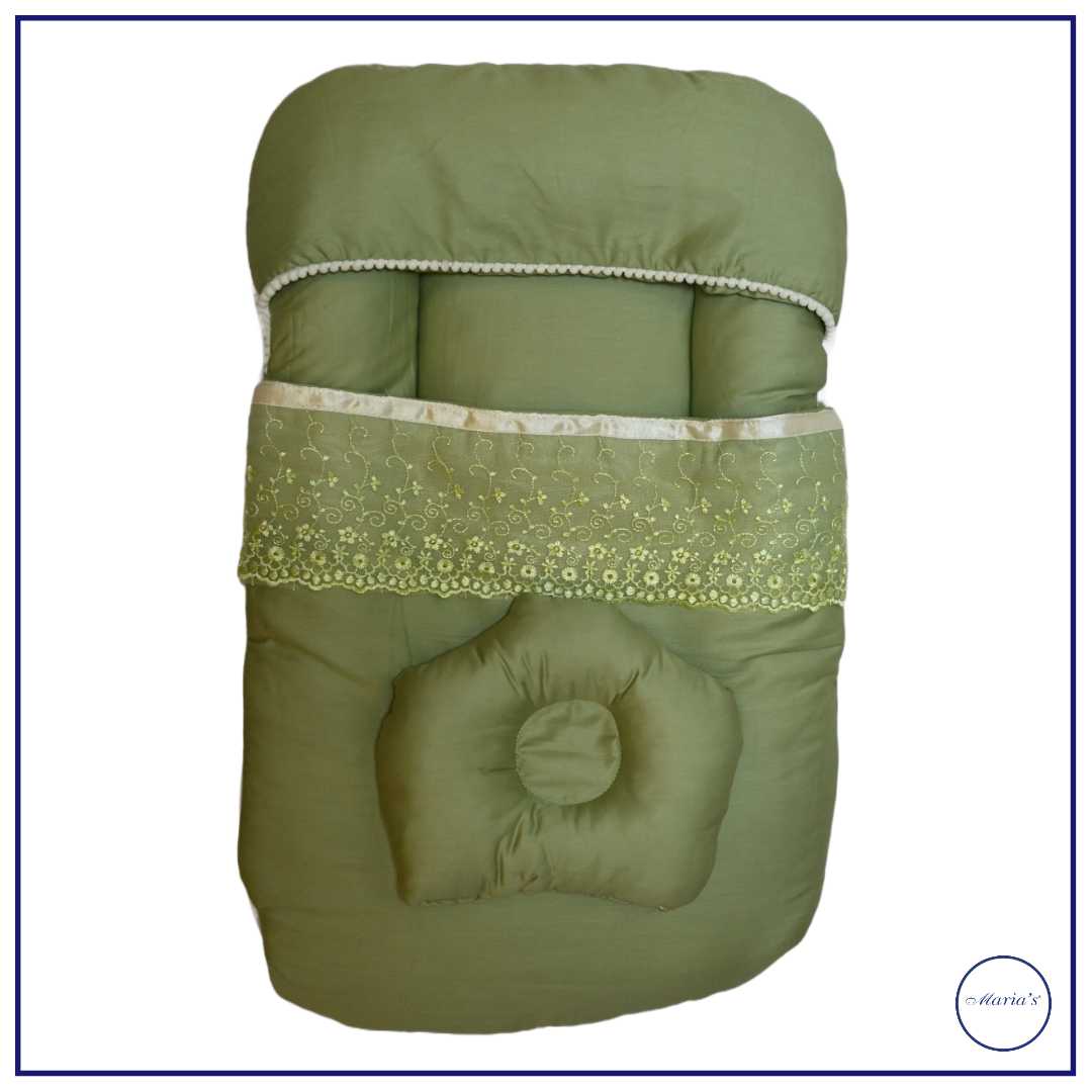 Carry Nest In Plain Cotton Satin with Net Lace & Pillow