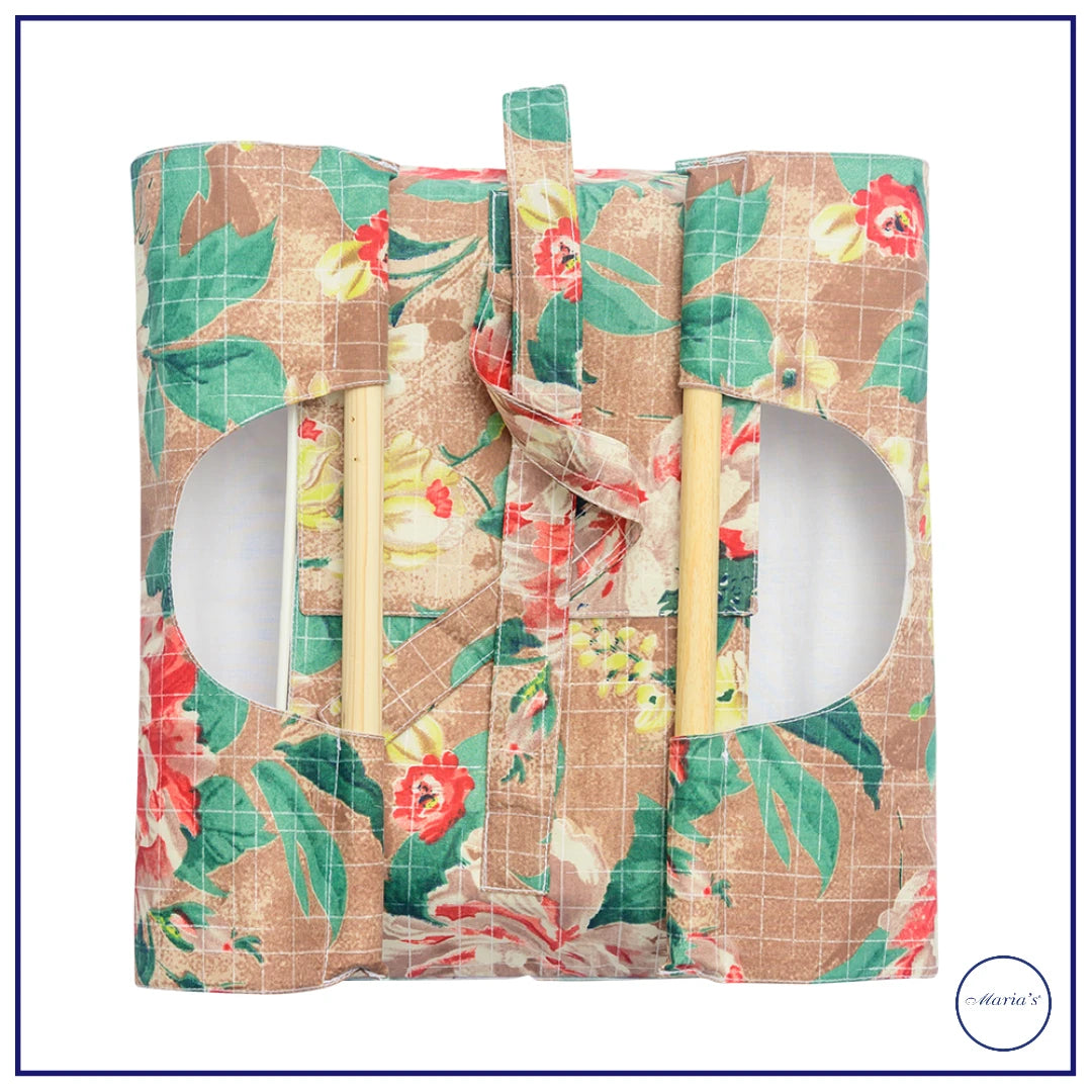 Pyrex Dish Holder With Wooden Handles