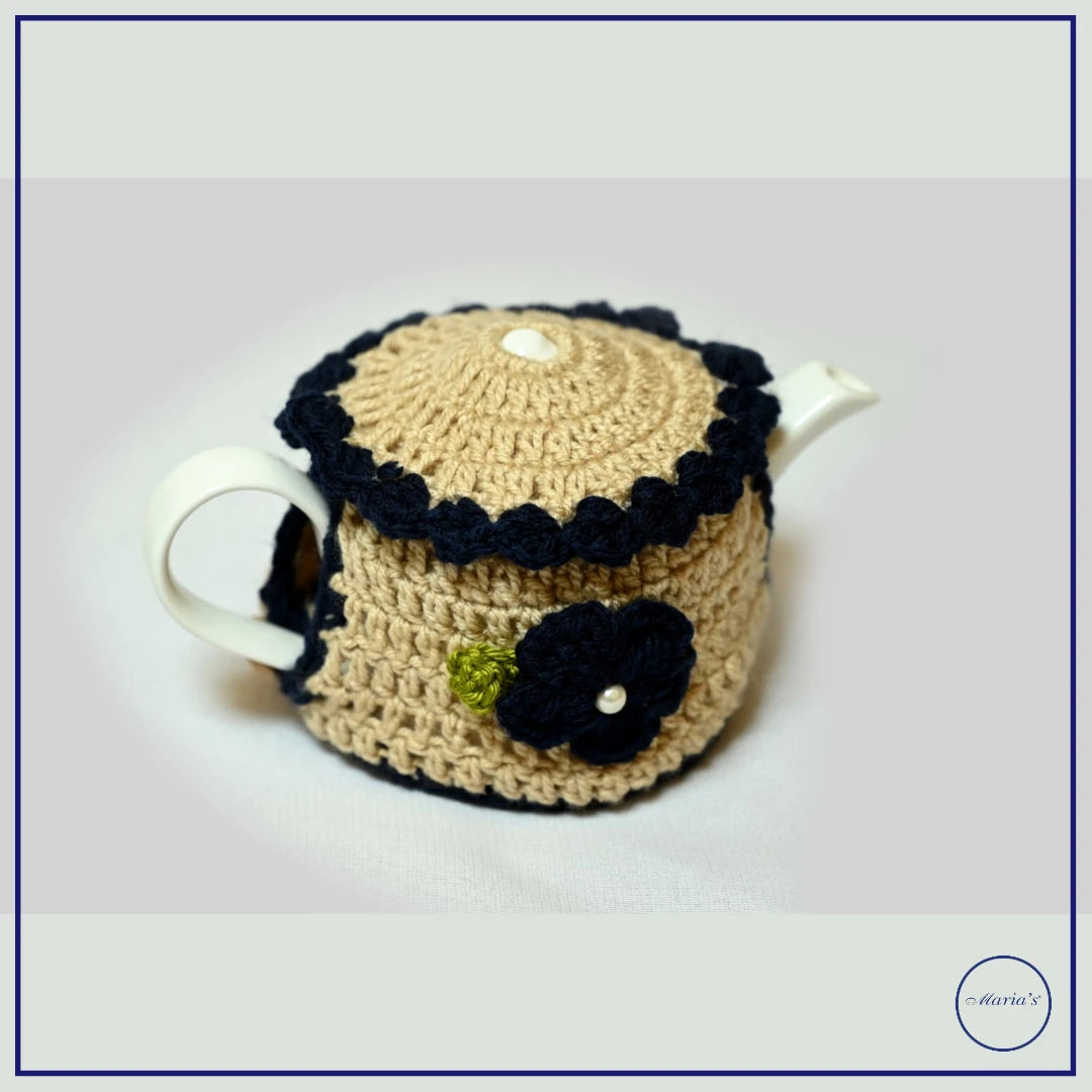 Tea Cozy with Handmade in Crochet for 2 Cup Teapot.