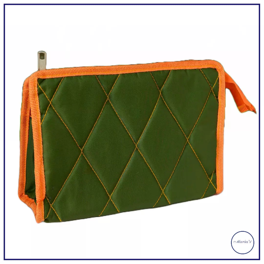 Small Traveling Pouch With Quilting