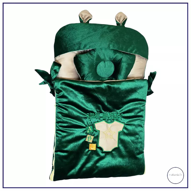 Velvet Carry Nest With Small Wonder Embroidery With Pillow